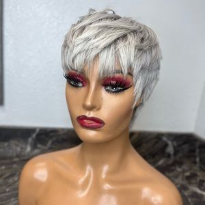Silver Short Cut Wig